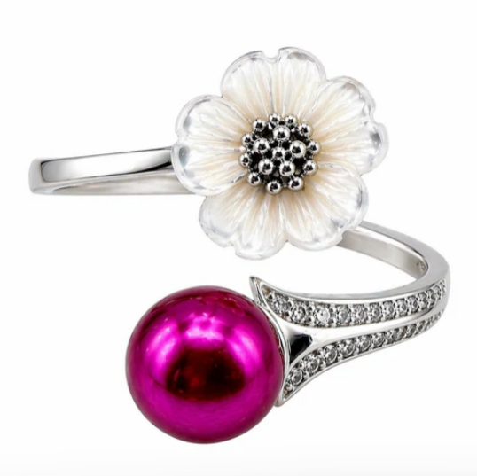 Oyster Shell CZ Ring